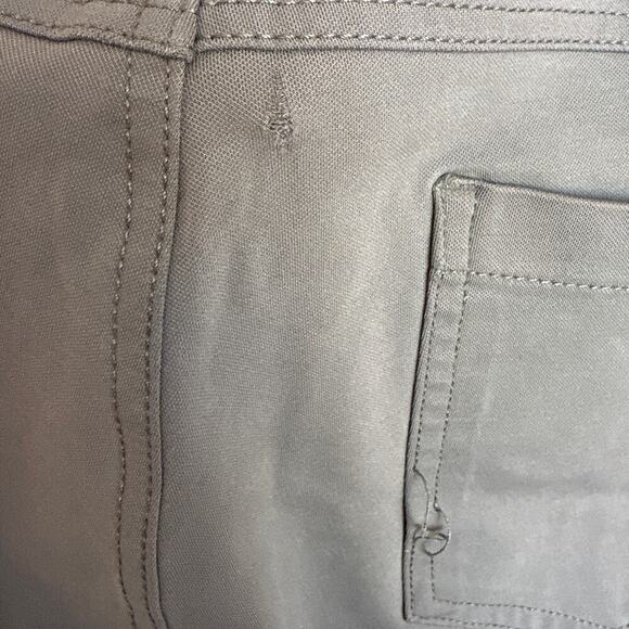 BYLT Men's Everyday Athleisure Causal Stretch Tapered Pant 2.0, Size M, Gray - Picture 5 of 7